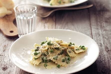 Farfalle met doperwten en kaas