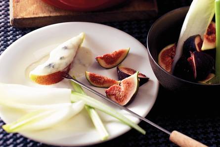 Fondue met roquefort en rode port