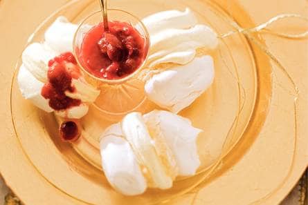 Meringues met citroenroom