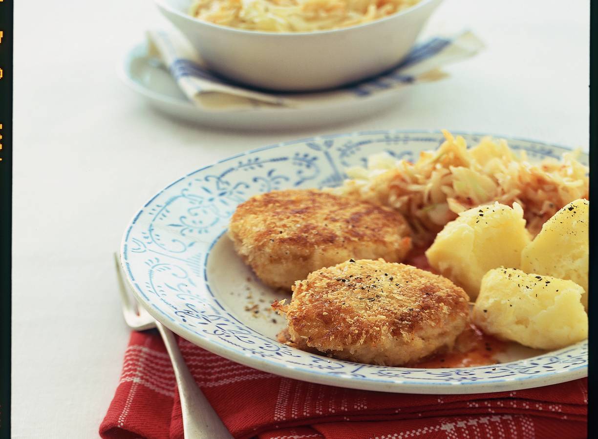 Zelfgemaakte visburgers van kabeljauw