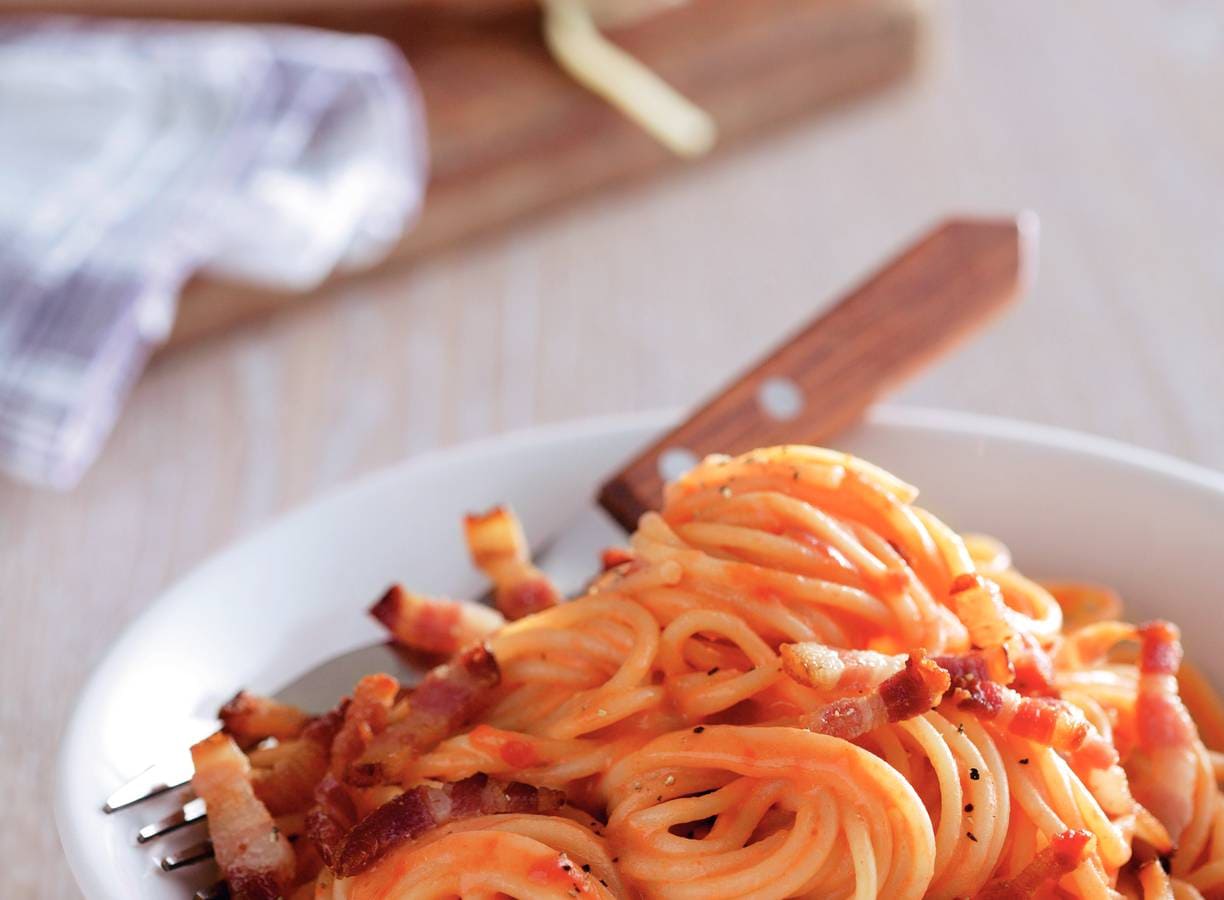 Spaghetti in tomatenroomsaus en wodka