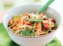 Roergebakken noedels op z'n Japans