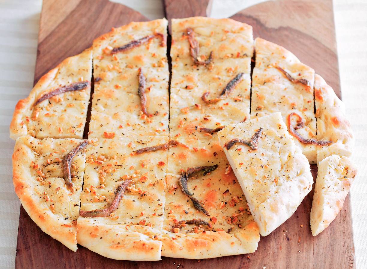 Brood met knoflook en ansjovis