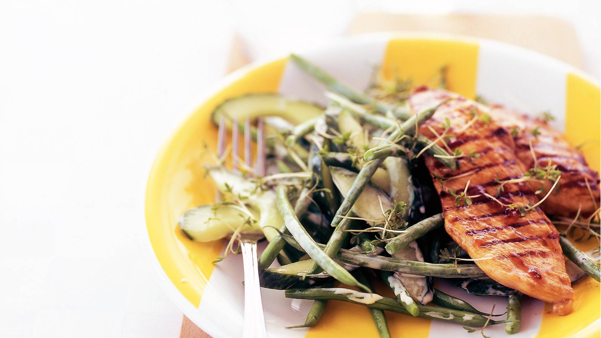 Groene Salade Met Gegrilde Kipfilet Recept - Allerhande | Albert Heijn