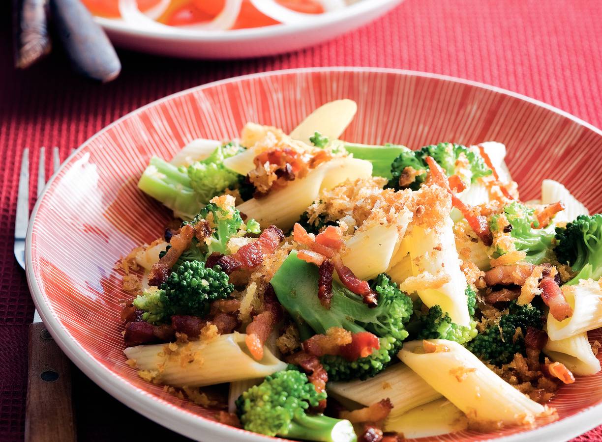Penne met spekjes en broccoli