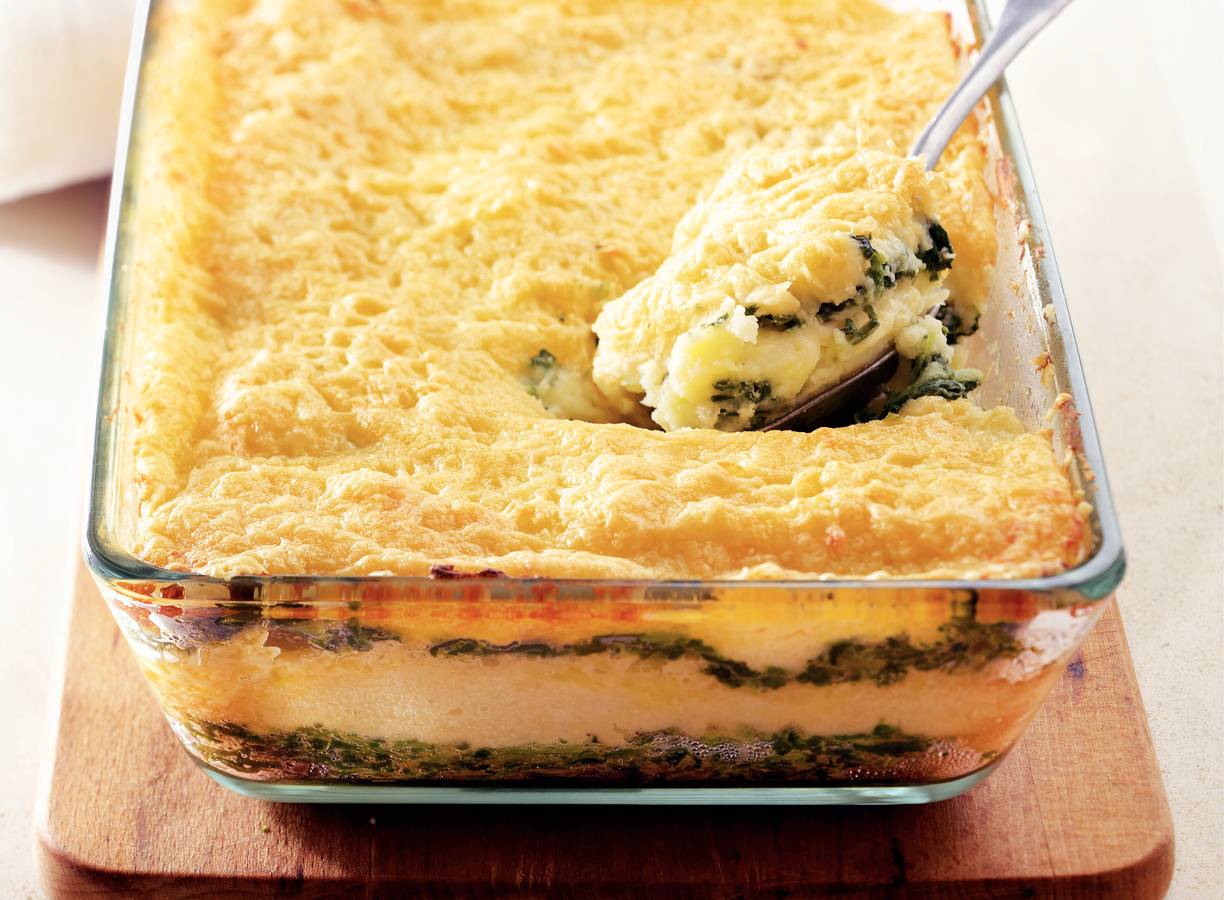 Gekleurde aardappelpureelaagjes