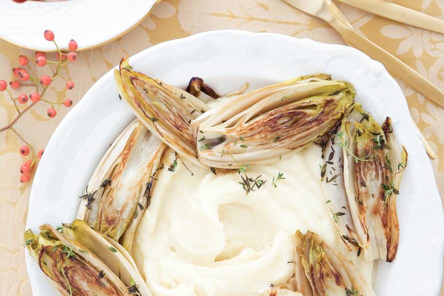 Knolselderijpuree met witlof