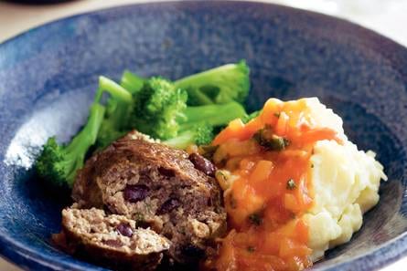 Gehaktballen met olijven en tomatenjus