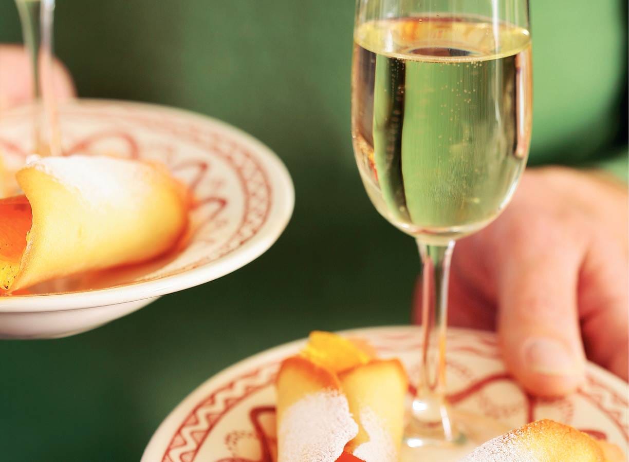 Cannoli met citrus-vanillesalade
