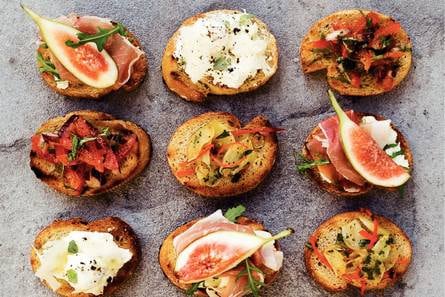 Bruschette basisrecept met 4 belegvariaties