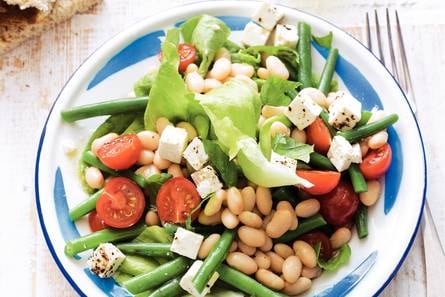 Bonensalade met witte kaas