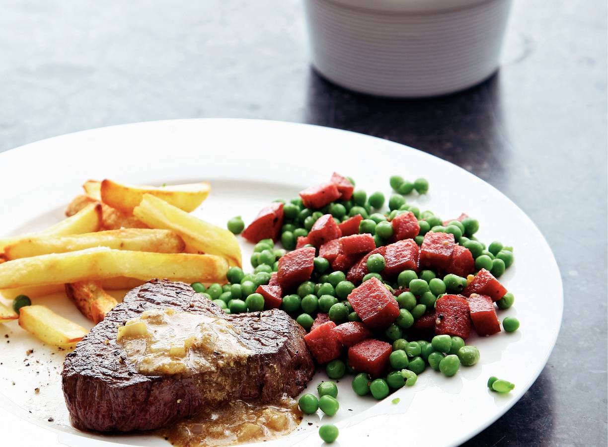 Kogelbiefstuk met mosterdsaus en frites