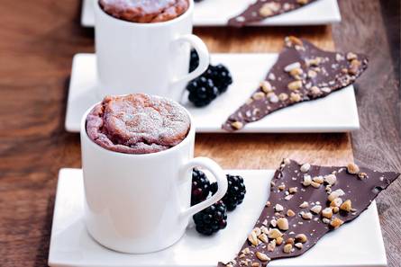 Bramensoufflé met chocoladeschotsen
