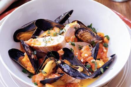 Varkenshaas met mosselen en knoflook