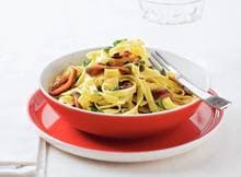 Écht Italiaanse pasta met de pure smaken van kappertjes, ansjovis en peterselie.