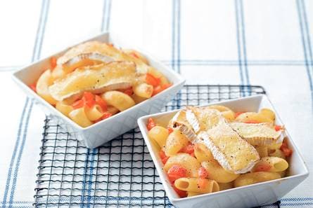 Macaroni met camembert