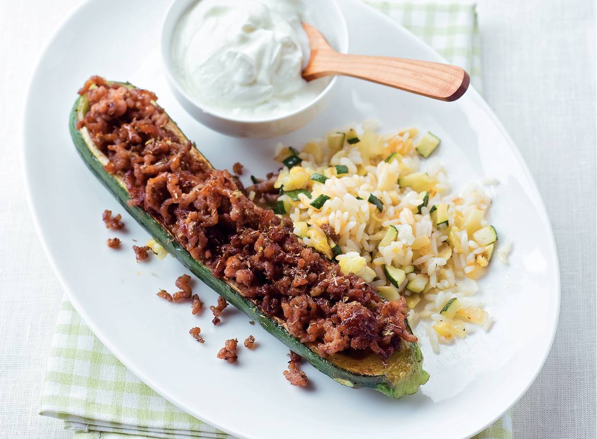 Gevulde courgette met kwarkdressing