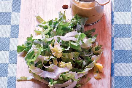 Stamppot met andijvie (met ham en zilveruicompote)