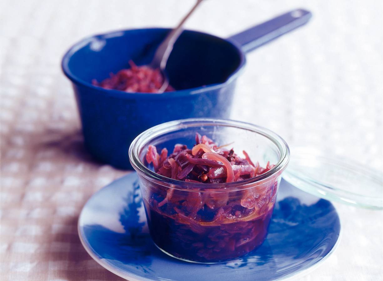 Compote van rodekool, kruidnagel en honing