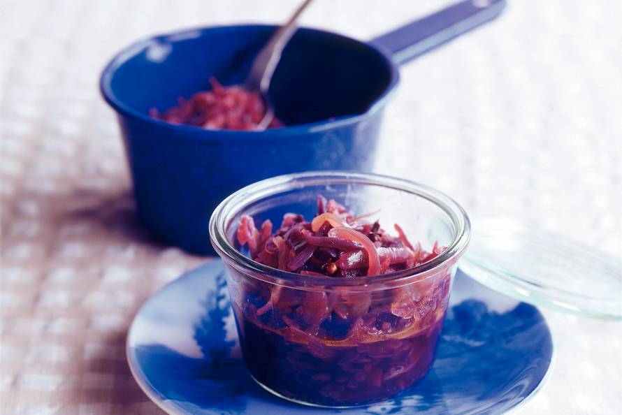 Compote van rodekool, kruidnagel en honing