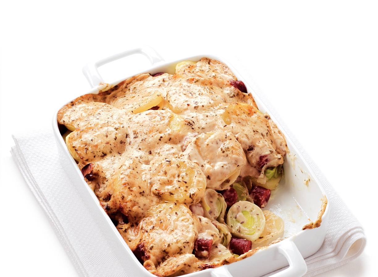 Aardappel-preischotel met cervelaat