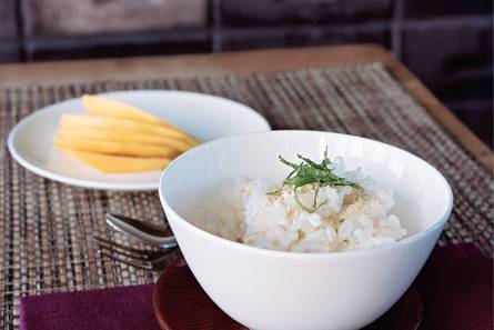 Kokosrijst met mango en munt