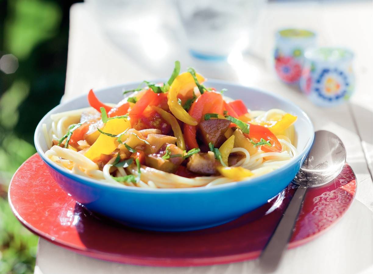 Pasta peperonata