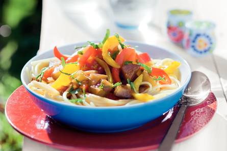 Pasta peperonata