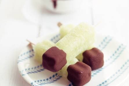 Meloenijs met chocolade