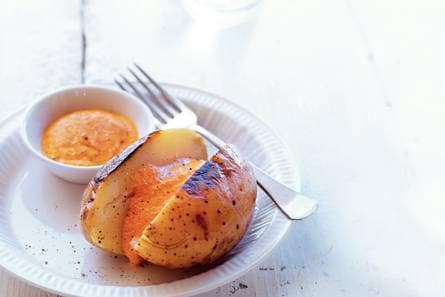 Gepofte aardappel 6 keer anders