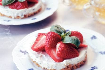 Aardbeien-ricottataartje