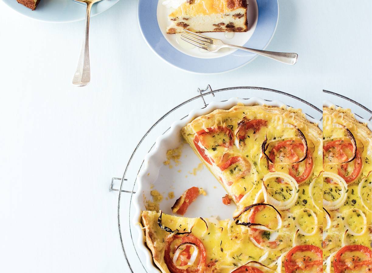 Tomatentaart met zoete ui