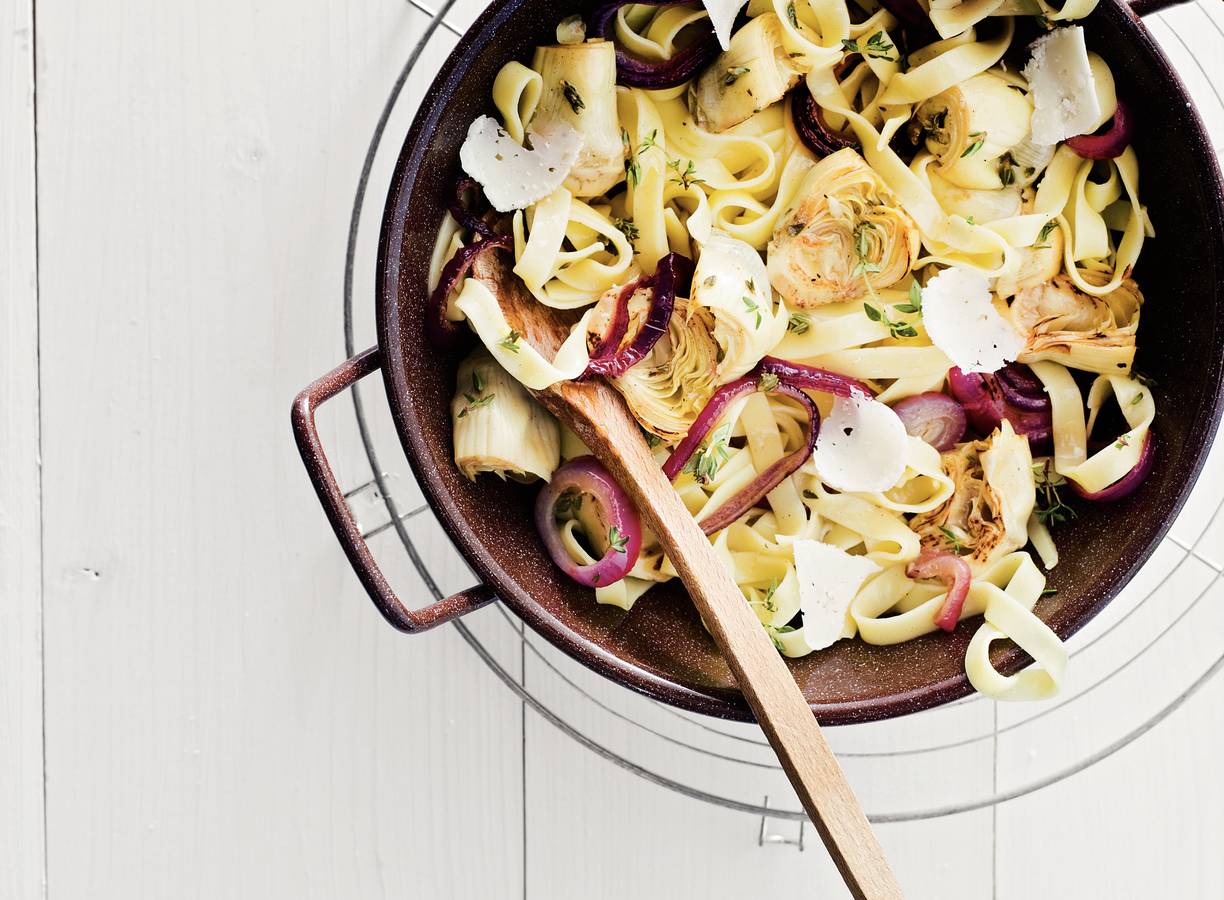 Tagliatelle met artisjok en tijm
