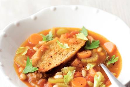 Italiaanse bonensoep (ribollita)