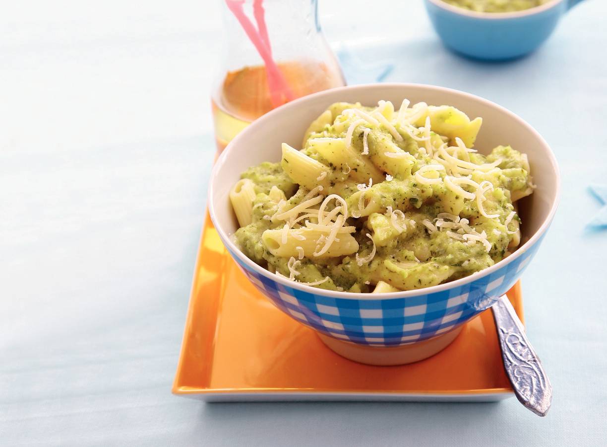 Penne met courgettesaus en Italiaanse kruiden