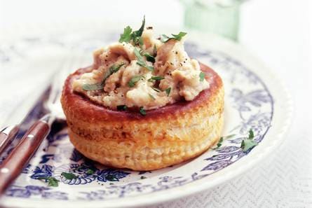 Pasteitje met kipragout