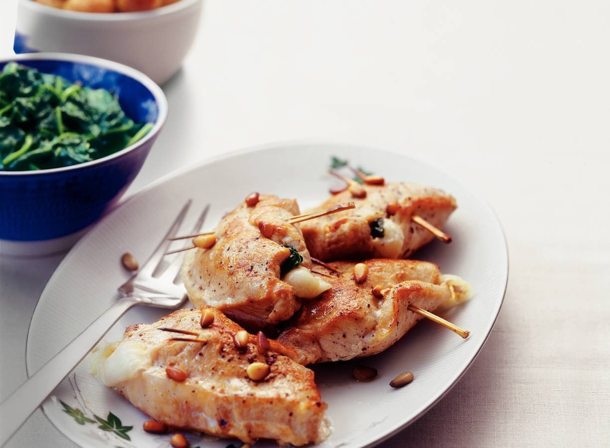 Varkensfiletlapjes met mozzarella en basilicum