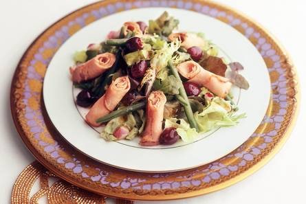 Italiaanse salade met fricandeau