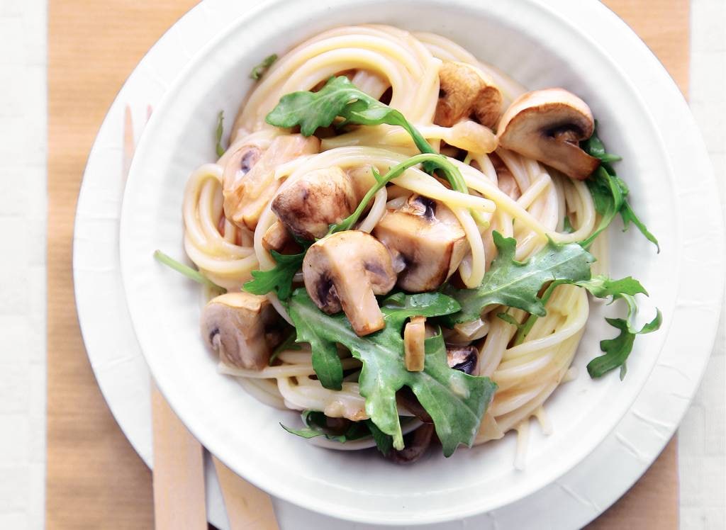 Pasta met champignons in roomsaus recept - Allerhande | Albert Heijn