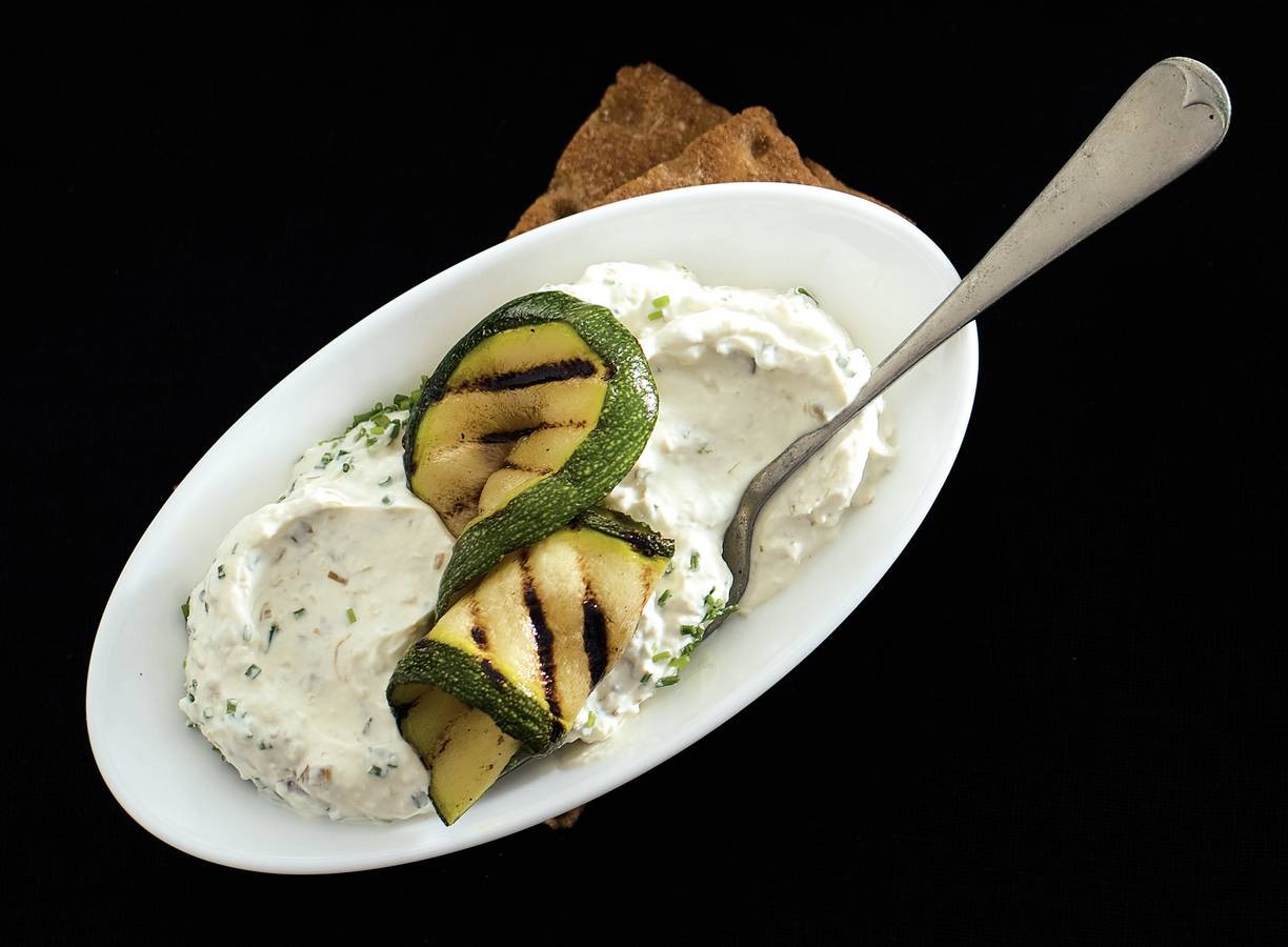 Courgette met zuivelspread
