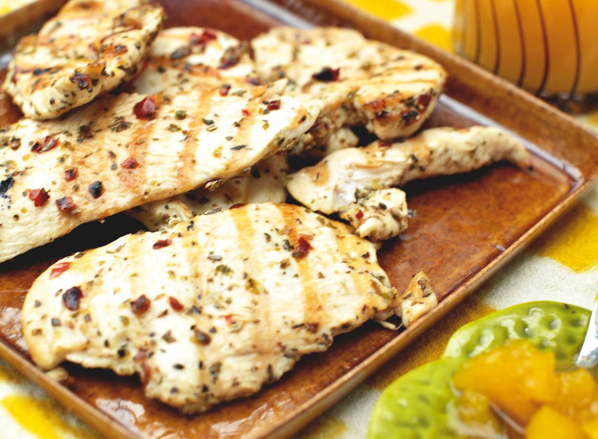 Kipfilet met ananaschutney