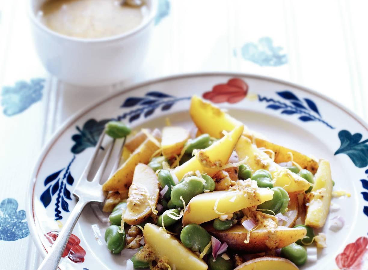 Aardappelsalade met tuinbonen