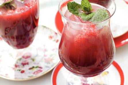 Bosvruchtenmojito
