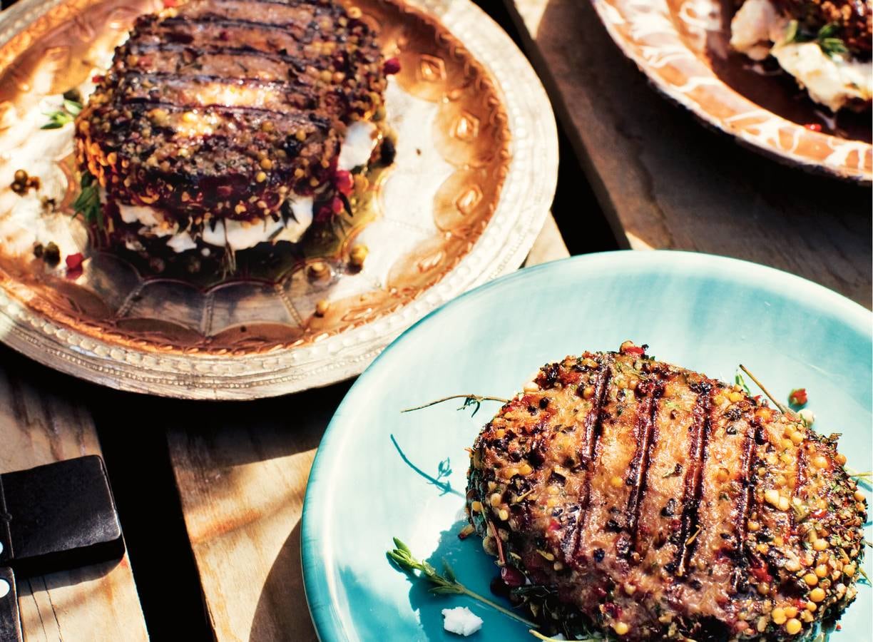Pepersteak met geitenkaas en tijm