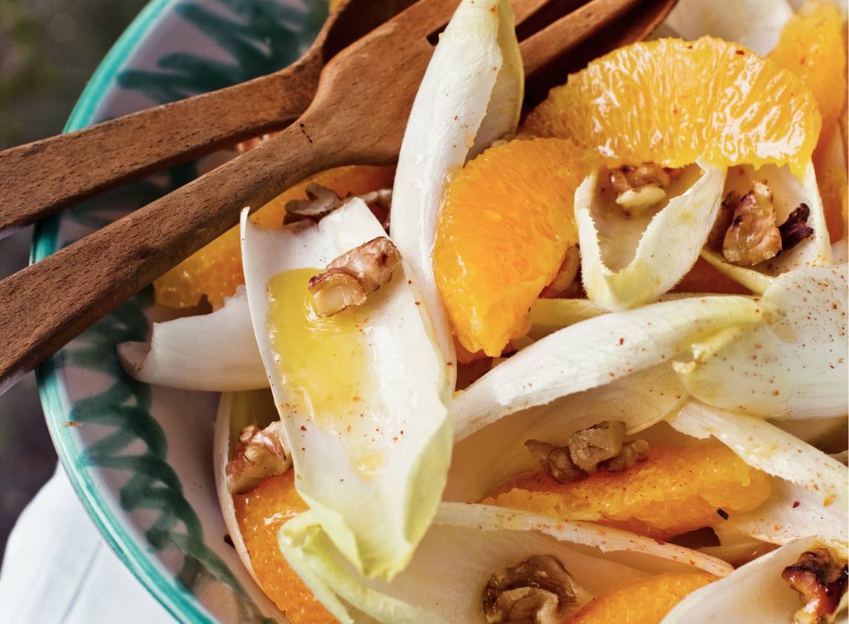 Zomerse salade van witlof en sinaasappel