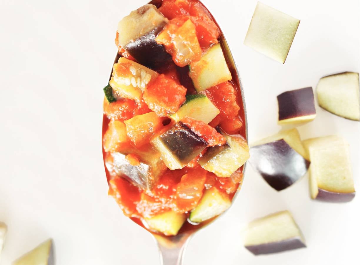 Tomaten-auberginesaus