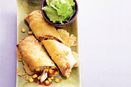 Viswraps met ijsbergsla