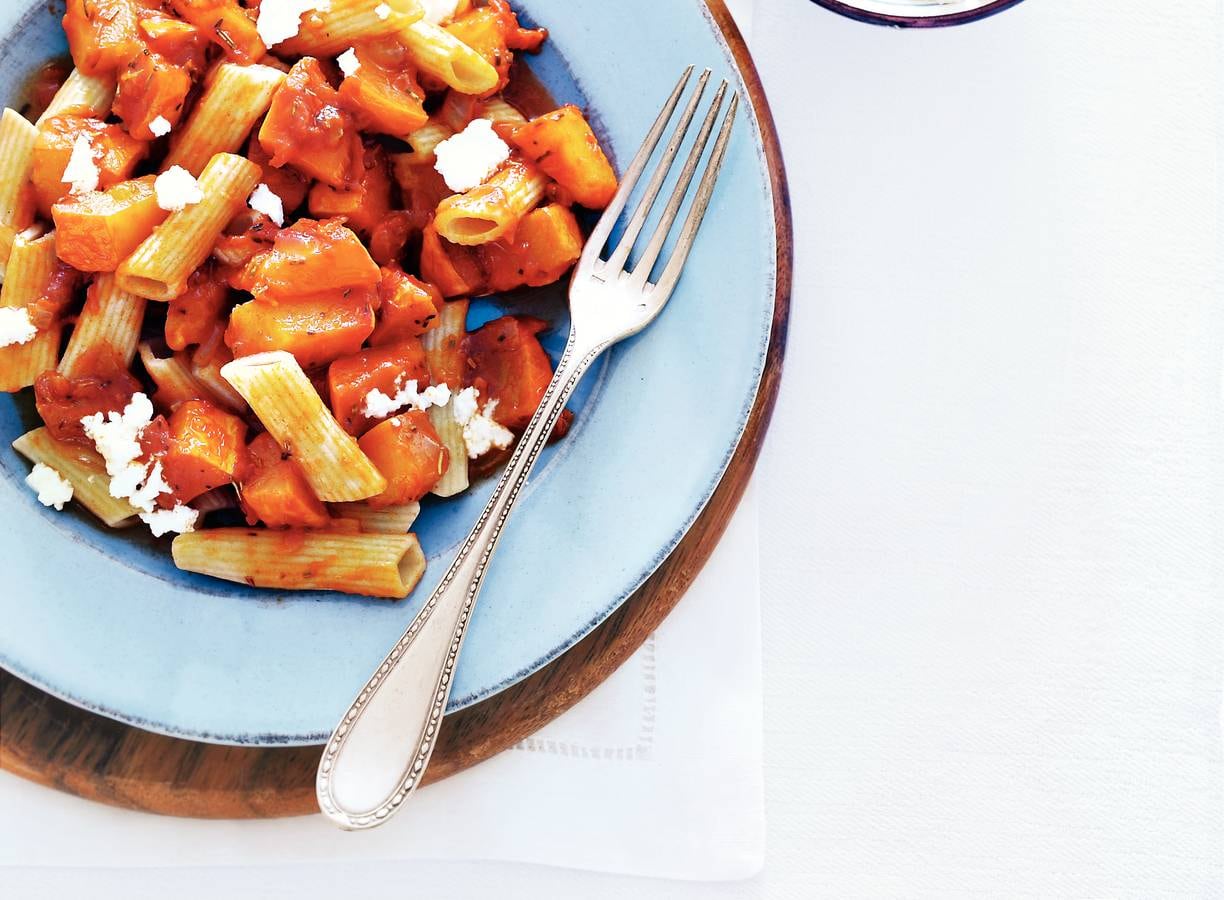 Tomatenpasta met zoete pompoen