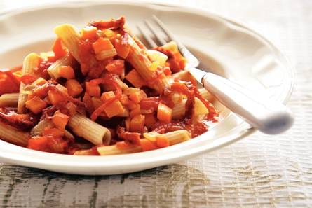 Penne met wortel-tomatensaus