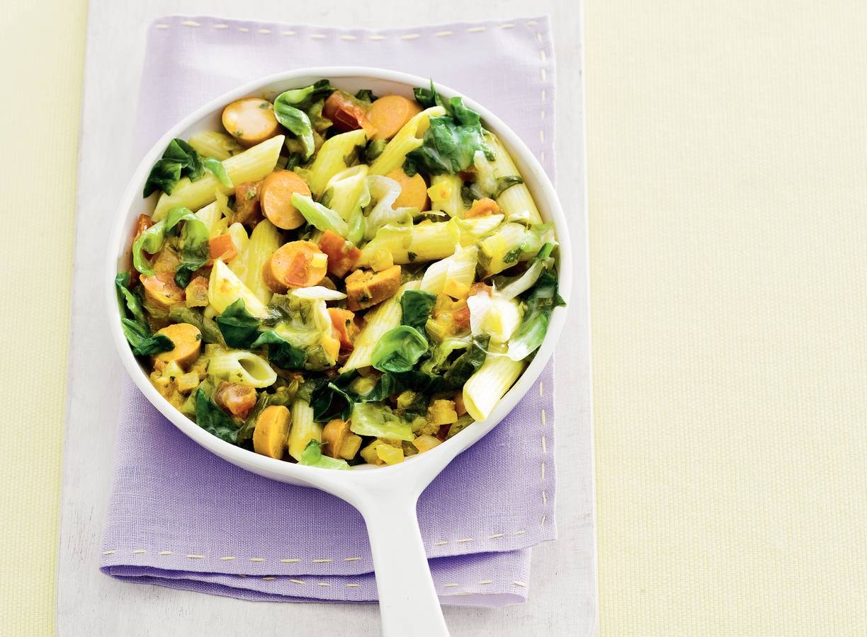 Andijviepasta met vegetarische worst